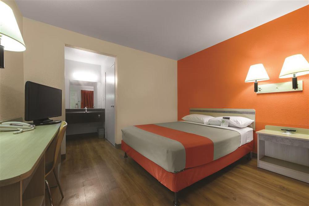 Hotel 6-chino, Ca - Angeles Area Chino